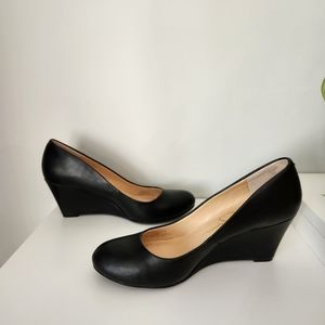 Jessica Simpson Sampson Wedge, Black